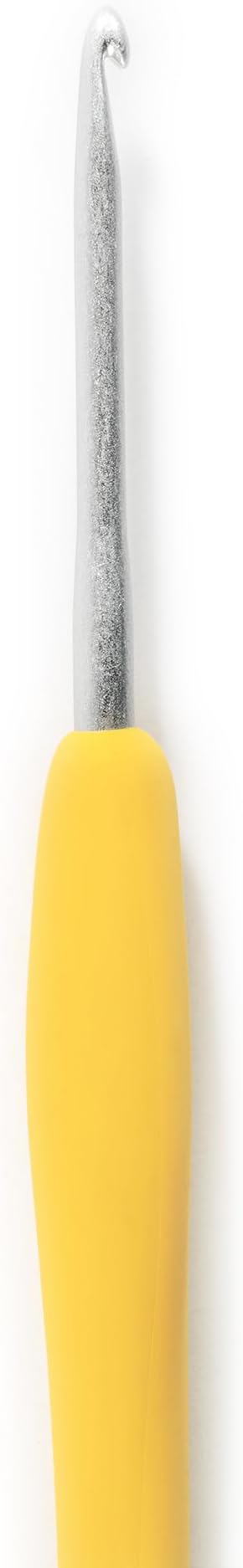 Clover 1041/C Yellow Amour Crochet Hook, Size C, 2.75mm