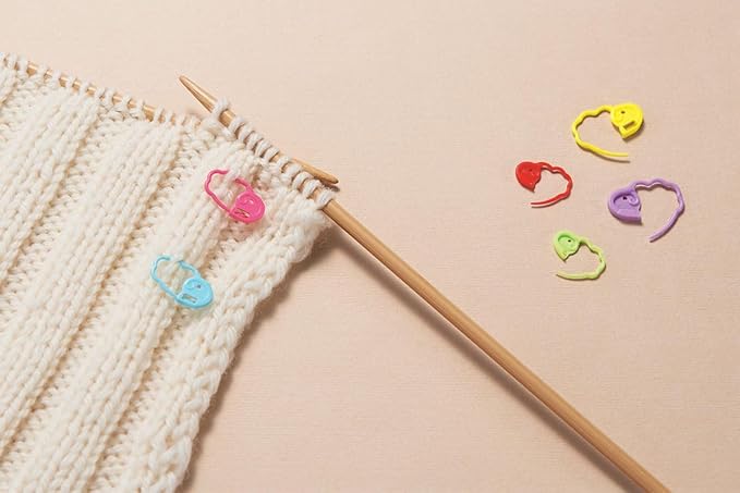 Clover 3033 Quick Locking Stitch Marker Set Multicolor, 3" Height x 3" Length x 1.2" Width