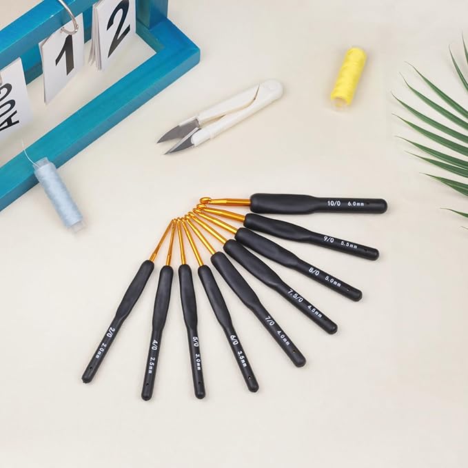 Black Gold Ergonomic Crochet Hook Set (2.0–6.0mm) – Soft Grip Aluminum Knitting Hooks for Arthritic Hands & Yarn Craft