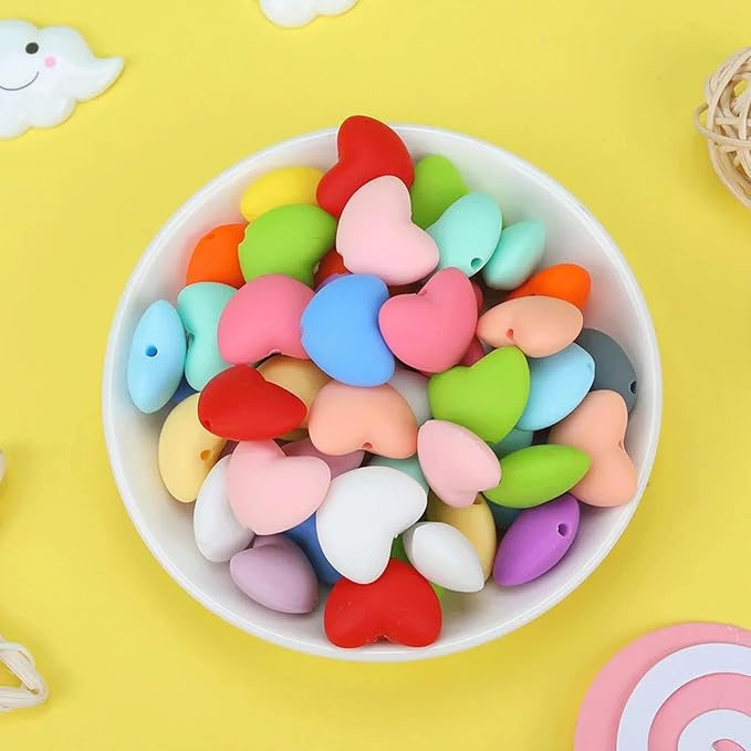 40PCS Heart Silicone Beads Mix Color Silicone Beads Bulk Spacer Beads Colorful Shaped Beads for DIY Craft Garland Keychain Lanyard Necklace Bracelet Jewelry Making Accessories Handmade Crafts