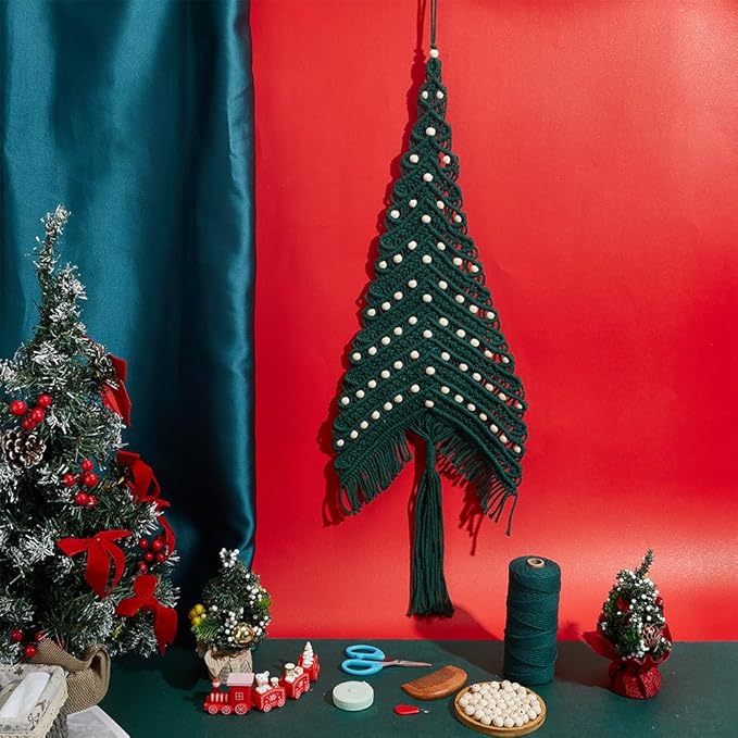 ACRNIGHEET DIY Large Macrame Christmas Tree Kit for Adults Beginners, Christmas Tree Macrame Wall Hanging Kit with Tassels Ornament, Craft Gitf Idea with Step by Step Tutorial Instruction Home Decor