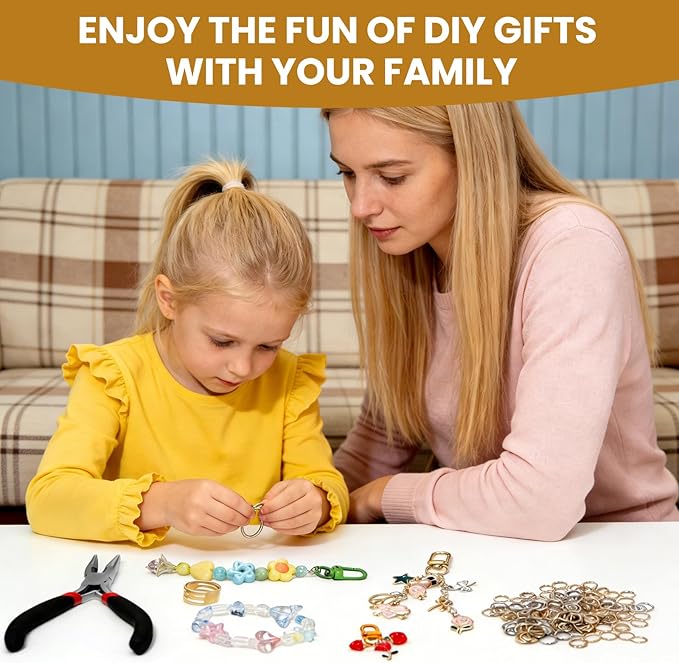 Aucscott DIY Keychain Making Kit with Charms for Girls, Aesthetic Personalized Lip Gloss Bracelet Earring Bag Charms Personalized Cute Keychains Craft Kit Gift for Teens, Besties, Friends & Birthday