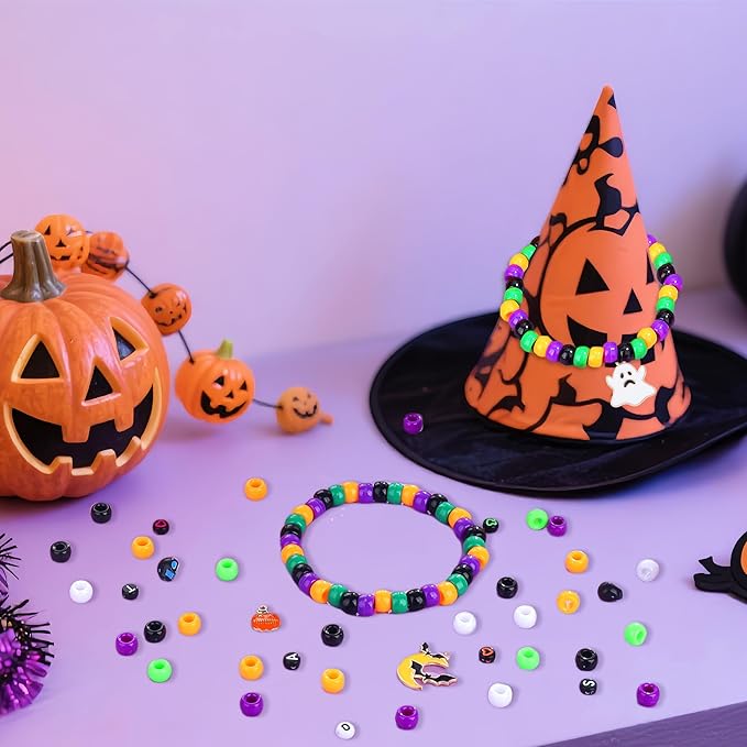 Sahoottie 640 Pcs Halloween Pony Beads Charms for Bracelet Necklace Earring Jewelry Making Kit, Halloween Beads, DIY Crafts for Gifts Party This Product is Suitable for Ages 14 and Above