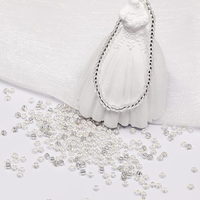 Bala&Fillic Clear Sliver Lined Color Size 3mm Seed Beads About 3600pcs/100Grams in Bag, 8/0 Glass Craft Beads for Making Bracelet and Necklace (Clear Sliver Lined)