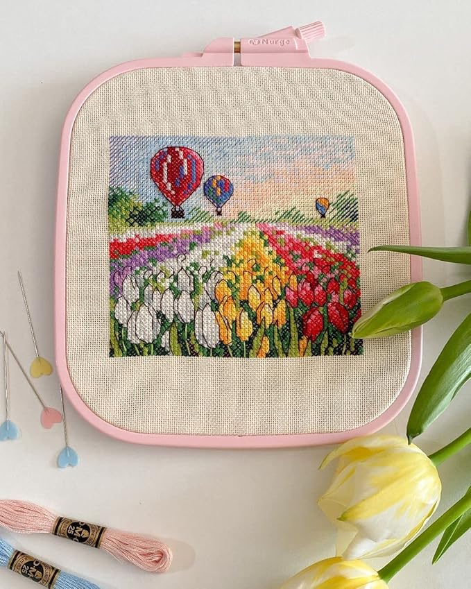 nurge square embroidery hoop - plastic cross stitch frame for needlepoint & embroidery - adjustable craft hoop - pink - no:3 (medium)