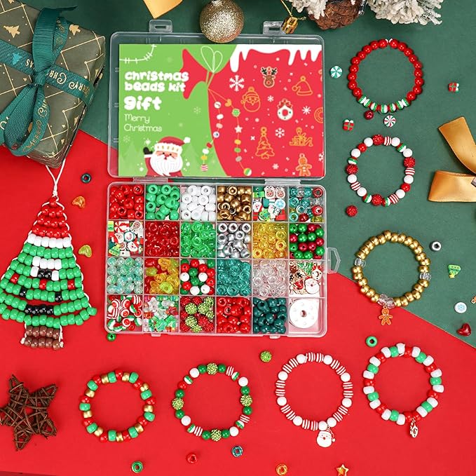 Christmas Beads for Bracelets, 500Pcs Pony Beads Kit with Christmas Tree Snowflake Charms Xmas Party Decor Red Green Assorted Bead Gifts for Girls Kids DIY Jewelry Making Crafts Stocking Stuffers