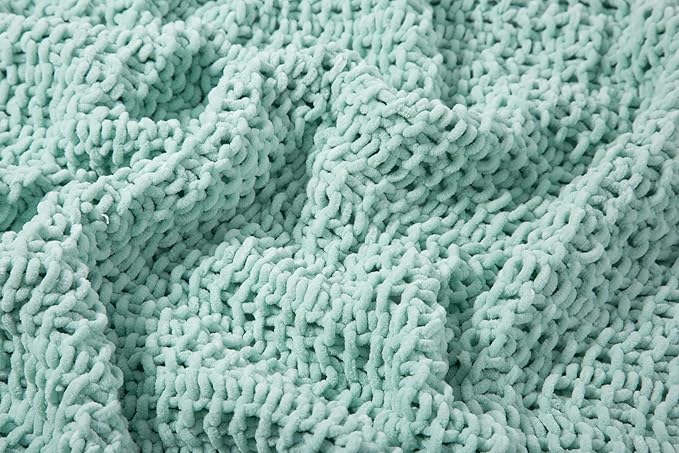 3PCS 3.5oz Chenille Yarn for Blankets Amigurumi: Soft Velvet Baby Yarn Blanket Knitting and Crocheting Bulky 5# Yarn 3 Skeins of 100g (Mint Green)