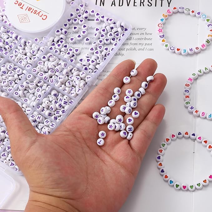 nikkiGuo 1250pcs 4x7mm White Round Acrylic Alphabet Beads A-Z Heart Beads with Numbers Crystal Line for Jewelry Bracelet, Necklace and Key Chains (Purple White Color)