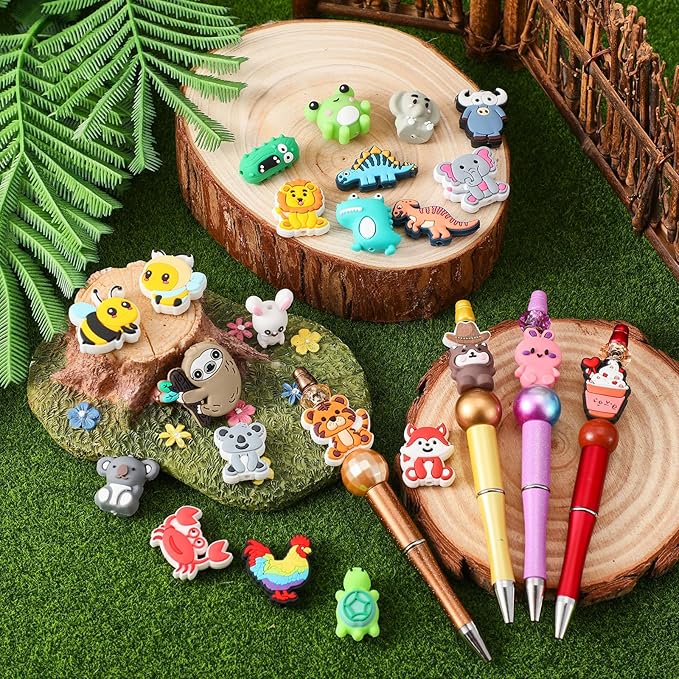 VioraWhite 48 Pcs Animals Silicone Focal Beads for Beaded Pens Animals Silicone Beads Charm Keychain Lanyard Kit for Beadable Items Keychains Bracelet Necklace DIY Jewelry Making
