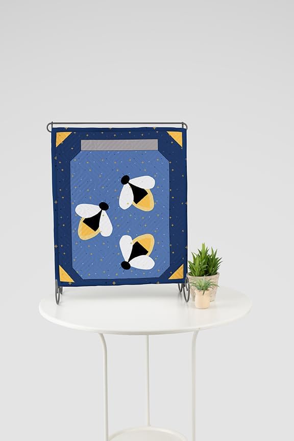 Riley Blake Tabletop Banners of The Month Quilt Projects, Designs for Every Season, for Quilting, Apparel, Crafting, and Home Decor (August)