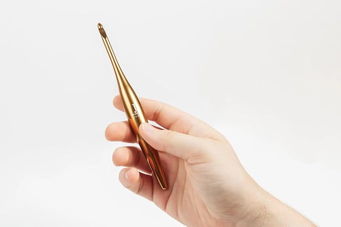 Furls Crochet Hook, Limited Edition Bronze Streamline Metal, Ergonomic Handle Crochet Hooks 7" (Bronze Streamline Metal, F - 3.75mm)