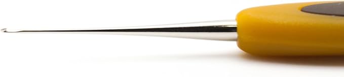 Clover 1026 Soft Touch Steel Crochet Hooks, No. 12/0.60mm