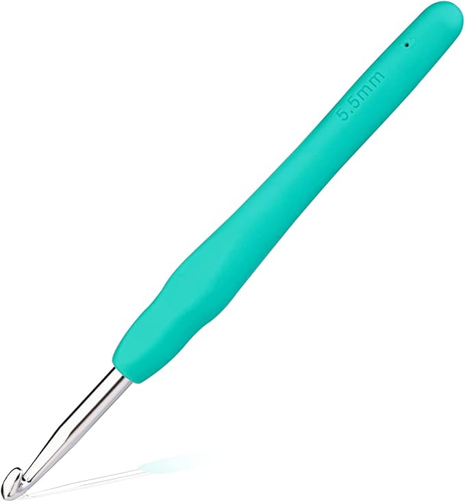 5.5 mm Crochet Hook, Ergonomic Handle for Arthritic Hands, Extra Long  Knitting Needles for Beginners and Crocheting Yarn (5.5 mm)