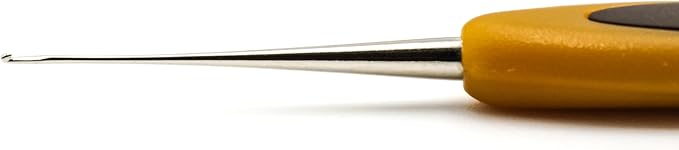 Clover Soft Touch Steel Crochet Hooks, No. 14/0.50mm (1027)