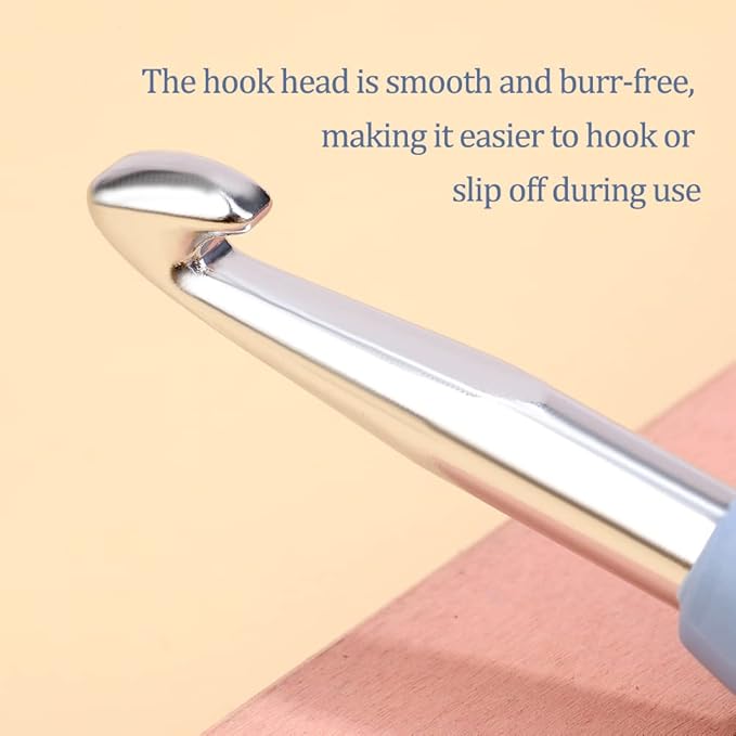 7 mm Crochet Hook, Ergonomic Handle for Arthritic Hands, Extra Long  Knitting Needles for Beginners and Crocheting Yarn (7 mm)