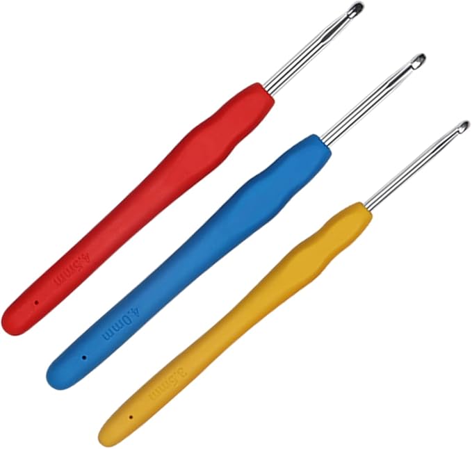 Crochet Hooks 3.5mm 4.0mm 4.5mm Crochet Needles QLRFFLJOY 3 pcs Crochet Hook Set DIY Yarn Weaving Tools for Knitting Gloves, Shoes, Bags, Hats, Socks, Scarf