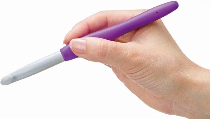 Clover Amour Crochet Hooks