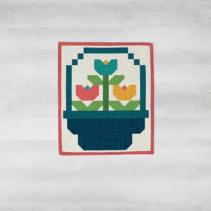 Riley Blake Tabletop Banners of The Month Quilt Projects, Designs for Every Season, for Quilting, Apparel, Crafting, and Home Decor (May)