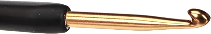 KnitPro Gold Aluminum Single-Ended Crochet Hook with Black Soft Handle | 4.50mm