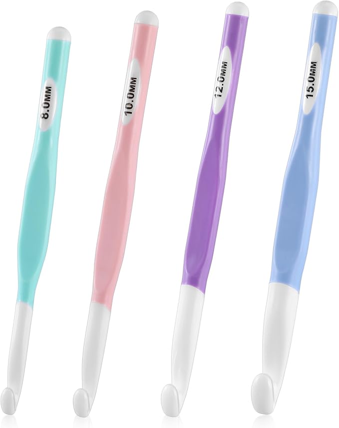 4PCS Crochet Hooks, 8mm/10mm/12mm/15mm Plastic Crochet Hooks with Rubber Handle, Crochet-Needles Set, DIY Yarn Weaving Tools for Knitting Blankets, Shawl, Carpet, Gloves, Bags, Hats, Socks and Scarf