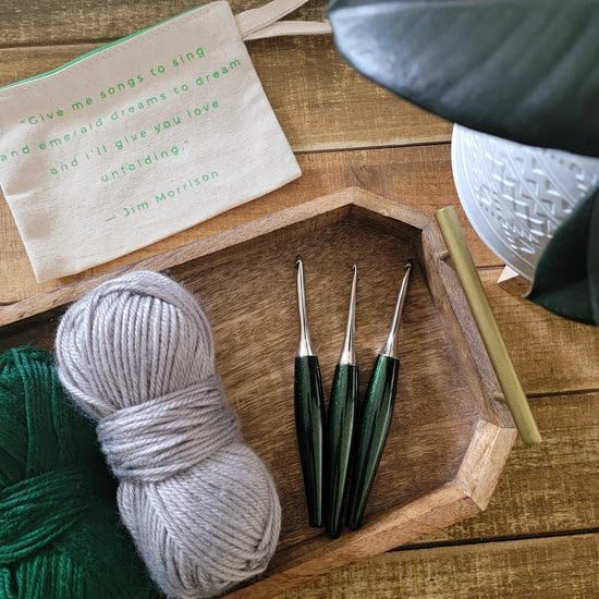 Furls Crochet Hook, Odyssey Emerald Green, Nickel Plated Tip for Effortless Glide, Ergonomic Handle Crochet Hooks 7" (F - 3.75MM)