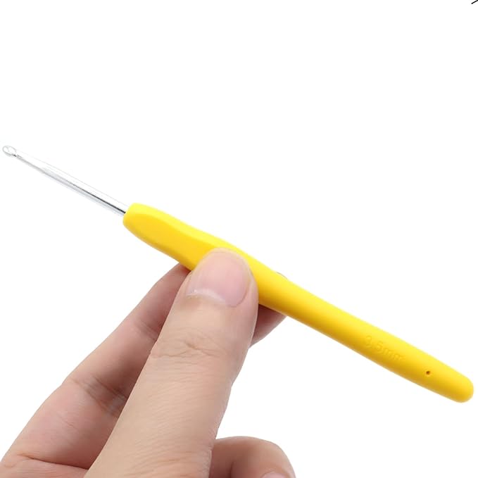 6Pcs 3.5mm Aluminum Soft Grip Rubber Ergonomic Handle Crochet Hook Knitting Needles US Size E (Size 4) for DIY Yarn Craft,Nice Gift for Women Adults Kids Children Beginners (Yellow)