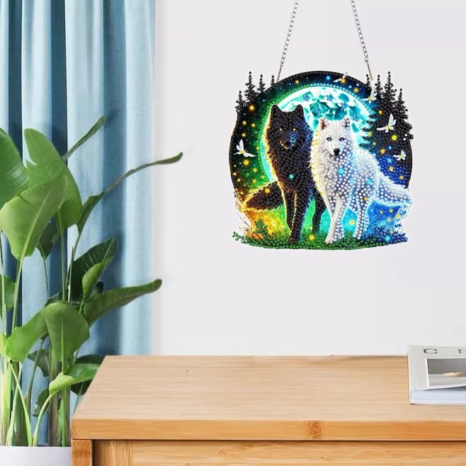Masendp Timberwolf Diamond Art Pendant Kit, 5D DIY Special Shape Diamond Art Kit for Adults, Crystal Rhinestone Wolf Diamond Painting Animal Gem Artist Home Decorations