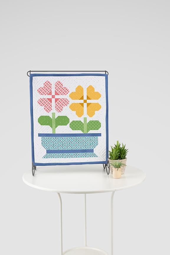 Riley Blake Tabletop Banners of The Month Quilt Projects, Designs for Every Season, for Quilting, Apparel, Crafting, and Home Decor (March)