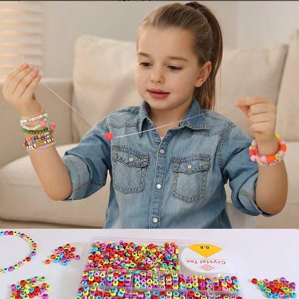 nikkiGuo 1250 PCS Letter Beads Kit with Elastic Cord – Alphabet A–Z, Numbers, Heart, Moon, Star, Smiley Beads for Friendship Bracelets & DIY Jewelry (Colorful Beats & Black Letters)