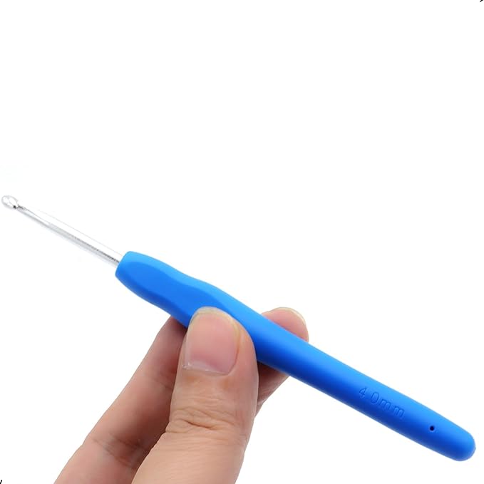 6Pcs 4mm Aluminum Soft Grip Rubber Ergonomic Handle Crochet Hook Knitting Needles US Size G (Size 6) for DIY Yarn Craft,Nice Gift for Women Adults Kids Children Beginners (Blue)
