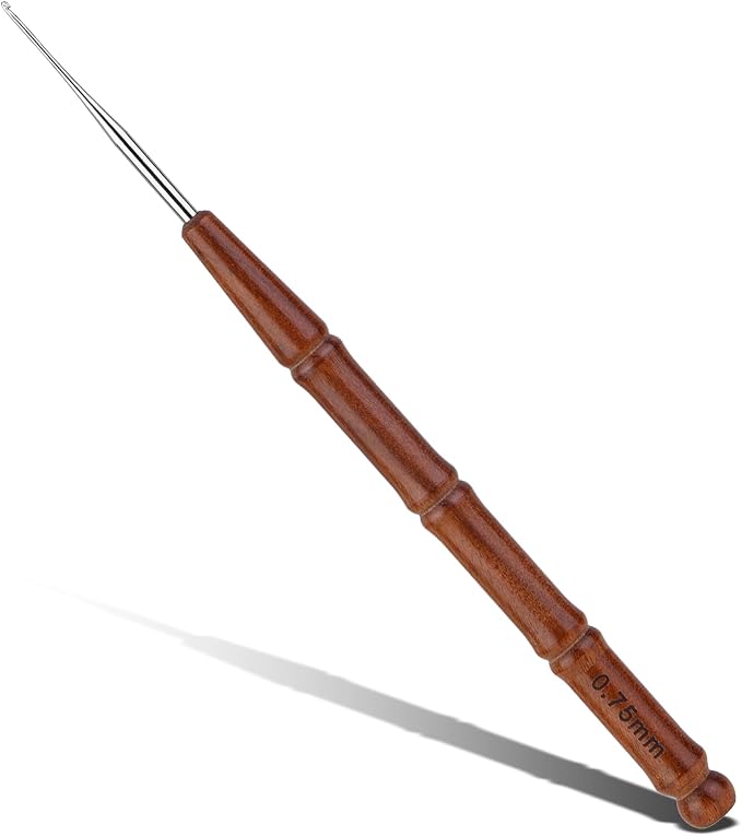 Wuadua 0.75mm Crochet Hook, Ergonomic Crochet Hooks with Wooden Handle, Crochet Needle for Arthritic, Ideal for Lace Thread, Perfect for Miniature Delicate Items