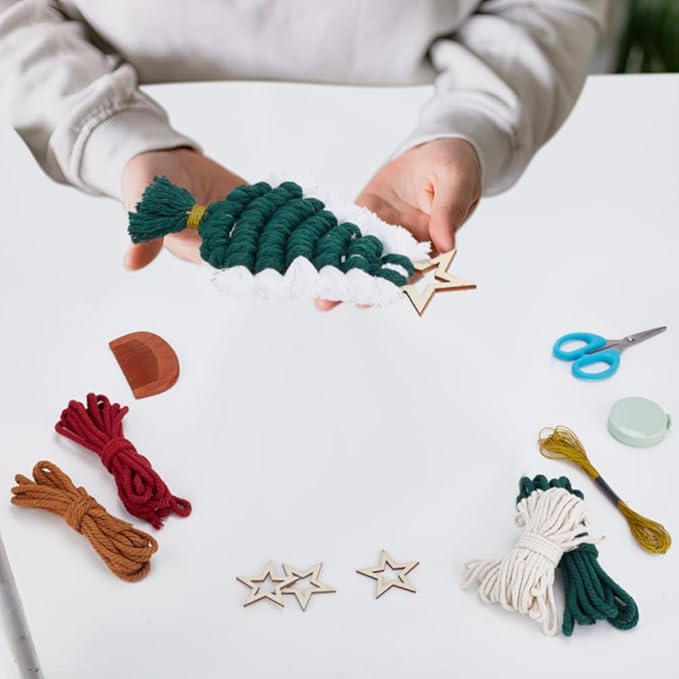 FREEBLOSS 6 Set Macrame Christmas Tree with Pentagram Chips Boho Decor Christmas Macrame Hanging Ornament Christmas Tree Ornaments Macrame Kit for Beginners