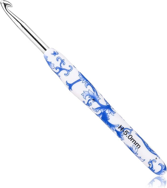 BCMRUN 5 mm(H) Crochet Hook, Ergonomic Handle for Arthritic Hands, Soft Rubber Grip Extra Long  Knitting Needles for Beginners and Knitting Crocheting Yarn (5.0mm-H)