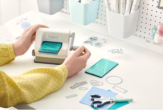 Sizzix Sidekick Starter Kit 661770 Portable Manual Die Cutting & Embossing Machine for Arts & Crafts, Scrapbooking & Cardmaking, 6.35 cm Opening, 2.5" Opening, White