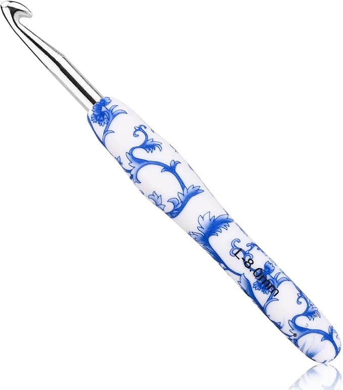 BCMRUN 8 mm(L) Large Crochet Hook, Ergonomic Grip Soft Handles Crochet Hook for Arthritic Hands, Extra Long  Knitting Needles for Beginners and Crocheting Yarn (8.0mm-L)