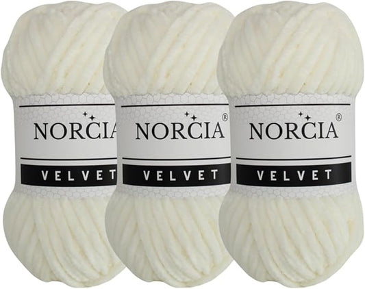 Soft Velvet Yarn Chenille Yarn for Crocheting Super Bulky 3X100g (3X74.3 yds) Baby Blanket Yarn for Knitting Amigurumi Yarn for Crochet Weaving Craft (Cream, 3 Skeins)