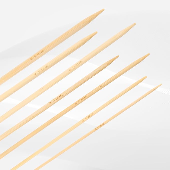 35pcs Bamboo Wooden Double Pointed Knitting Needles Set, 7 Sizes 2.0mm to 5.0mm Straight Knitting Needles Kit for Beginners Making Sweater Scarf Sock Weave