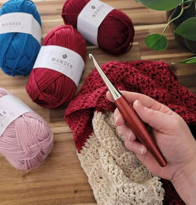 Furls Crochet Hook, Odyssey Red, Nickel Plated Tip for Effortless Glide, Ergonomic Handle Crochet Hooks 7" (Odyssey - Red, L - 7.00MM)