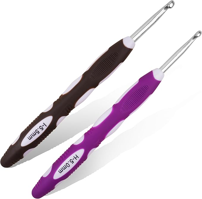 5mm 5.5mm Crochet Hook, Smooth Metal Head and Soft Rubber Grip Extra Long Ergonomic Crochet Hooks for Arthritic Hands, Beginners and Crochet Enthusiast