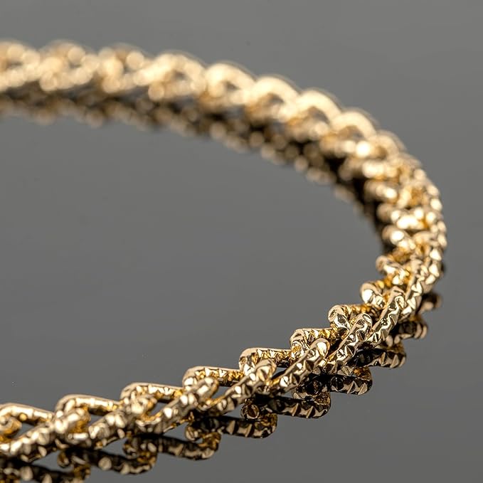 YOUBEIYEE 33 Feet Gold Plated Chain for Jewelry Making Aluminum Embossed Cable Necklace Chain for Women Jewelry Making Supplies