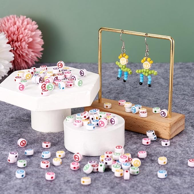 200Pcs Peace Sign Acrylic Beads Opaque White Flat Round Beads Random Colorful Symbol Acrylic Spacer Beads for DIY Necklace Bracelet Earring Jewelry Crafts Making Hole 1.6mm