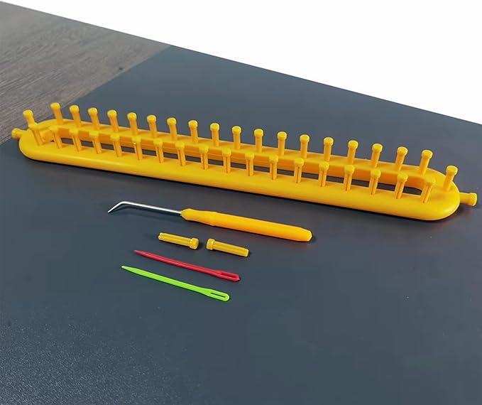 Rectangle Knitting Looms，Plastic Weaving Looms Set，Weaving Loom，Scarf Hats Making Tools，DIY Crocheting Handmade Craft Kit with a Crochet Hook and Needle for Knitting Lovers，36 cm (Yellow)