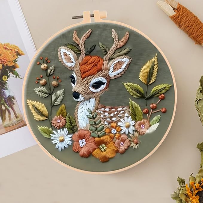Huacan Embroidery Kits for Adults Beginner DIY Cross Stitch Stamped Christmas Pattern Stitching Deer Sewing Kit 1 Piece 7.8 x 7.8 Inch