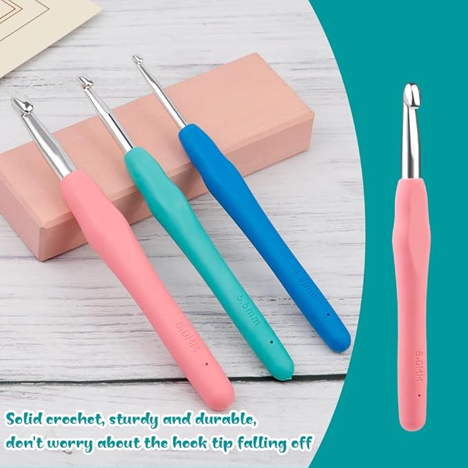 3 Sizes Crochet Hooks, Crochet Hooks for Arthritic Hands, 5.5 inch Long Ergonomic Crochet Needle with Soft Handle for Beginners and Crocheting Knitting Sweaters Scarves(4.0/5.5/8.0mm)