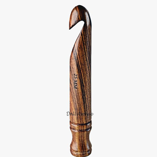 Wooden Crochet Hook with Ergonomic Grip Handle, Handcrafted Bamboo Crochet Tool for Chunky Yarn, Jumbo 25mm Crochet Hook for Beginners and Experts