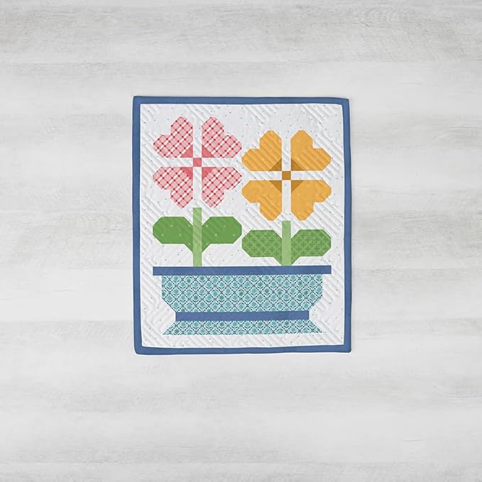 Riley Blake Tabletop Banners of The Month Quilt Projects, Designs for Every Season, for Quilting, Apparel, Crafting, and Home Decor (March)