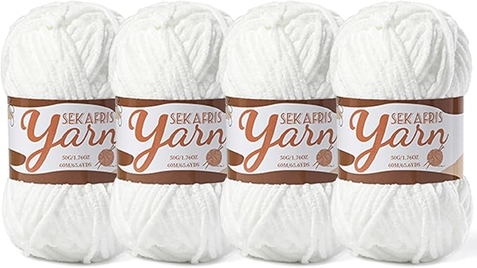 4 Pack Fluffy Velvet Yarn for Crocheting，Baby Blanket Yarn for Crocheting Soft，200g(262.4yds) Amigurumi Yarns，Plush Chenille Crochet Yarns，Puzzle Yarn for Crochet Weaving Craft(4 Snow White)
