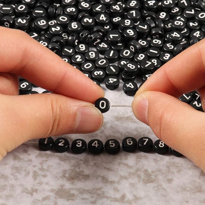 Yochus 1000pcs Black Round Acrylic Number Beads 4x7mm White Figure 0-9" Beads for Jewelry Making and DIY Bracelets, Necklaces, Key Chains