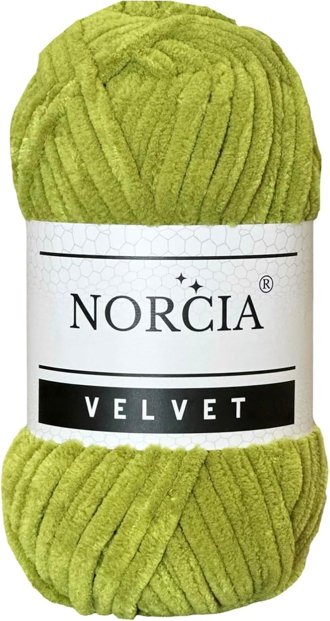 Soft Velvet Yarn Chenille Yarn for Crocheting Super Bulky (100g-3.50oz) (68m-74.3 yds) Baby Blanket Yarn for Knitting Amigurumi Yarn for Crochet Weaving Craft (Pistachio, 1 Skein)