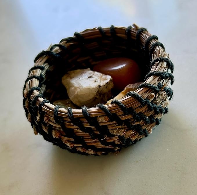 Traditional Craft Kits Coiled Basket Weaving Kit for Beginners (Pine Needle) - Weave Kit Complete with Basket Weaving Supplies and Instructional Booklet
